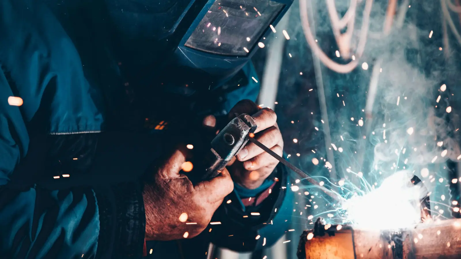 Expert workshop repair and fabrication facilities
